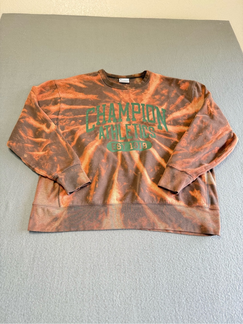 Champion Men's XL Grey/Bleach Tie-Dye Crewneck Pullover Sweatshirt Logo